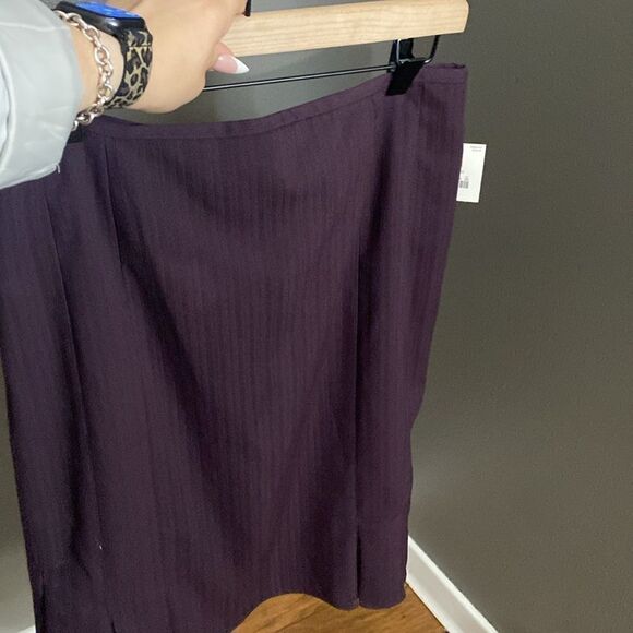 Apostrophe Stretch Tonal Stripe Pleated Hem Skirt Eggplant purple nWT - Picture 10 of 10
